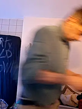 Snapshot of a7ex chatting on 12.22.24 a7ex online show from 12.22.24