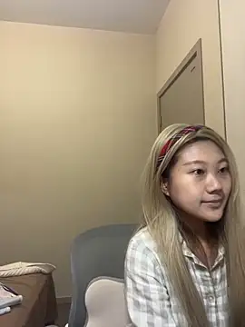 xena0501 online show from 03.15.26