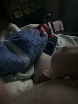 Snapshot of JJG327 chatting on 03.10.26 JJG327 online show from 03.10.26