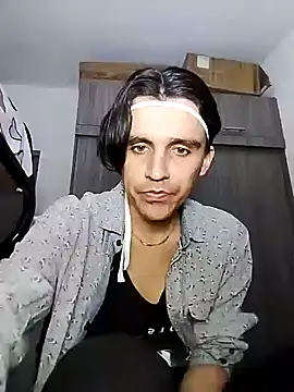 Snapshot of danylano chatting on 09.25.25 danylano online show from 09.25.25