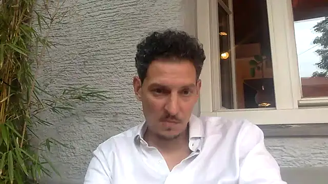 Snapshot of ARTANIS20 chatting on 07.31.26 ARTANIS20 online show from 07.31.26
