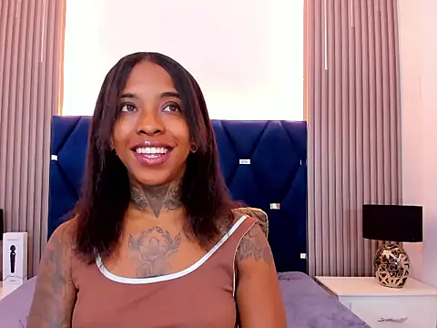 Pauline Fox online show from 10.28.25