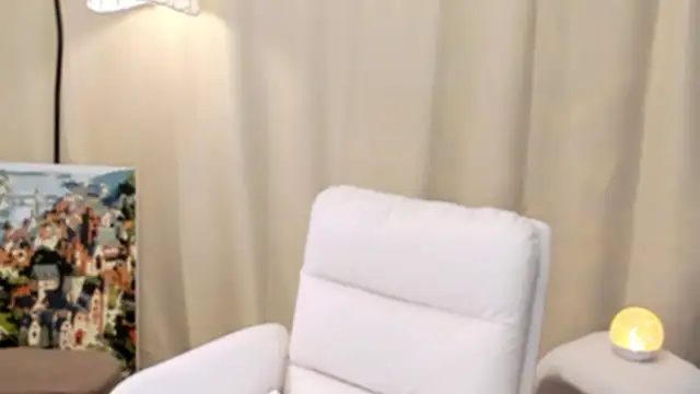 Snapshot of lumi65 chatting on 12.15.25 lumi65 online show from 12.15.25