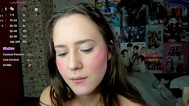 LucyRose3 online show from 09.29.25