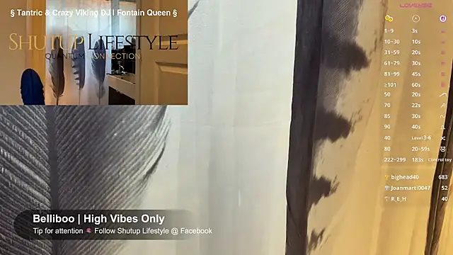 Snapshot of SwingWingWomanSweden chatting on 09.24.25 SwingWingWomanSweden online show from 09.24.25