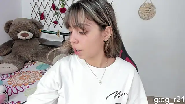 emma grays2 online show from 10.14.25