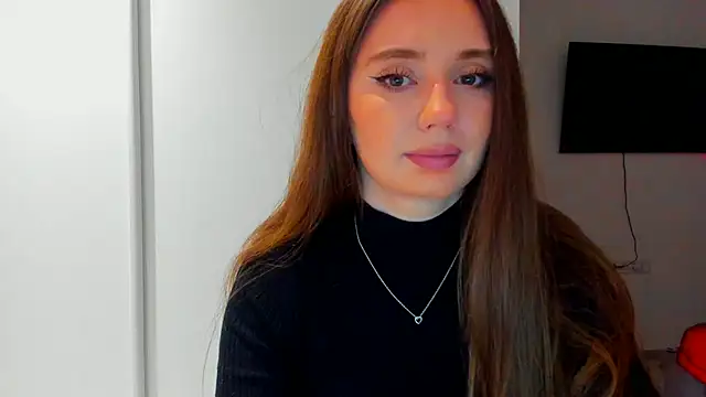 BeatriceAddams online show from 10.03.25