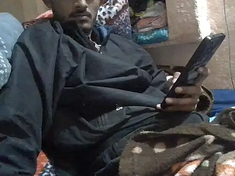 Desiboy 0 online show from 12.22.25