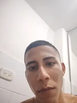 Snapshot of Davig4 chatting on 09.11.25 Davig4 online show from 09.11.25