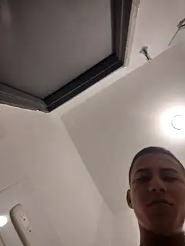 Snapshot of Davig4 chatting on 10.27.25 Davig4 online show from 10.27.25