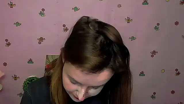 Snapshot of FeelMe__ chatting on 10.22.25 FeelMe   online show from 10.22.25