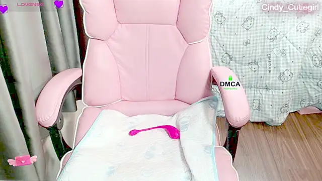 Cindy Cutiegirl online show from 04.21.26