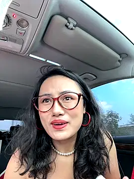 wen521 online show from 10.25.25