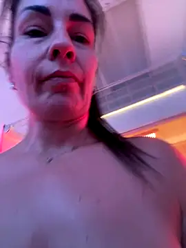 Snapshot of starsaligned chatting on 11.11.25 starsaligned online show from 11.11.25