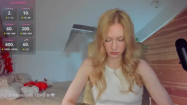 AuroraShoww online show from 10.29.25