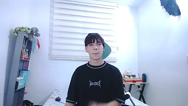 lucky stricke online show from 10.13.25