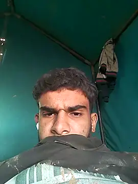 Snapshot of ParousFlow chatting on 11.17.25 ParousFlow online show from 11.17.25