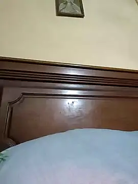 Snapshot of modysalpoy chatting on 12.18.25 modysalpoy online show from 12.18.25