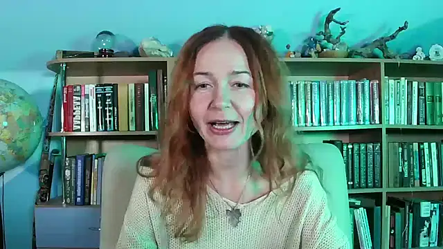 Foxilady357 online show from 11.19.25