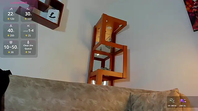 LoganTwink18 online show from 11.27.25