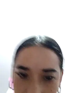 Snapshot of Valenn_fernandez chatting on 09.30.25 Valenn fernandez online show from 09.30.25