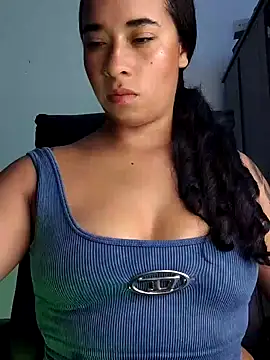 Snapshot of Valenn_fernandez chatting on 04.06.26 Valenn fernandez online show from 04.06.26