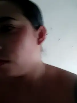 Valenn fernandez online show from 04.23.26