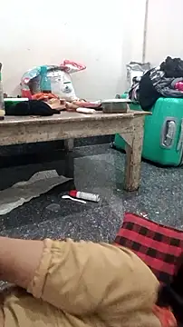 Snapshot of Guriya0076 chatting on 09.25.25 Guriya0076 online show from 09.25.25