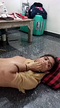 Snapshot of Guriya0076 chatting on 09.25.25 Guriya0076 online show from 09.25.25