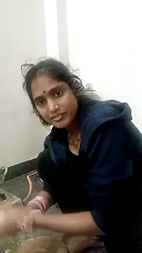 Guriya0076 online show from 11.18.25