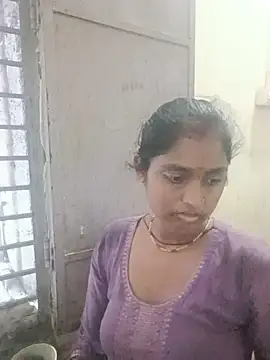 Snapshot of Guriya0076 chatting on 06.16.26 Guriya0076 online show from 06.16.26