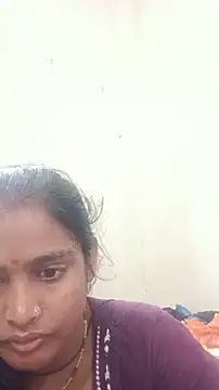 Snapshot of Guriya0076 chatting on 06.18.26 Guriya0076 online show from 06.18.26