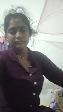 Snapshot of Guriya0076 chatting on 07.17.26 Guriya0076 online show from 07.17.26