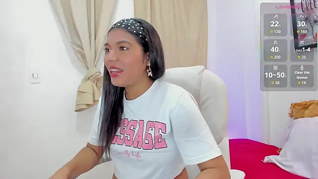 andrea sanchezz online show from 11.20.25