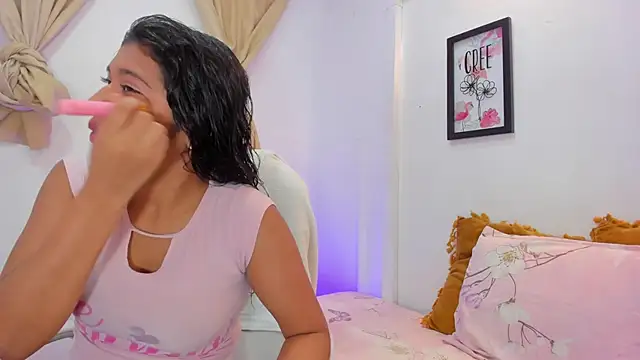 andrea sanchezz online show from 11.30.25