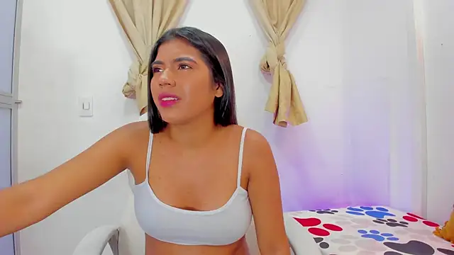 andrea sanchezz online show from 12.05.25