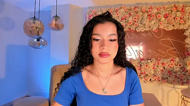 Snapshot of SophieHouston_ chatting on 10.02.25 SophieHouston  online show from 10.02.25