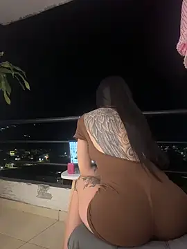 MilaLawrence online show from 10.22.25