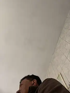 Snapshot of PIROCAGG21 chatting on 10.10.25 PIROCAGG21 online show from 10.10.25