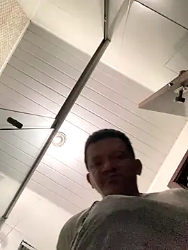 Snapshot of PIROCAGG21 chatting on 10.13.25 PIROCAGG21 online show from 10.13.25