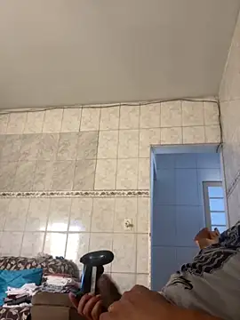 Snapshot of PIROCAGG21 chatting on 12.01.25 PIROCAGG21 online show from 12.01.25