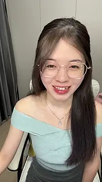 Snapshot of Qianqian-888 chatting on 11.15.25 Qianqian-888 online show from 11.15.25