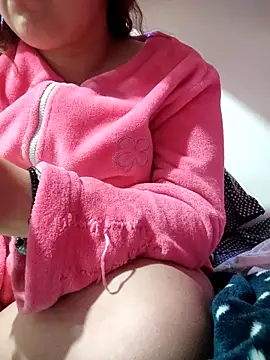 Snapshot of melisa_hot420 chatting on 11.14.25 melisa hot420 online show from 11.14.25