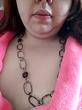 Snapshot of melisa_hot420 chatting on 12.16.25 melisa hot420 online show from 12.16.25