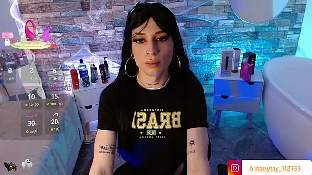 Snapshot of boyfox_tay chatting on 11.04.25 boyfox tay online show from 11.04.25