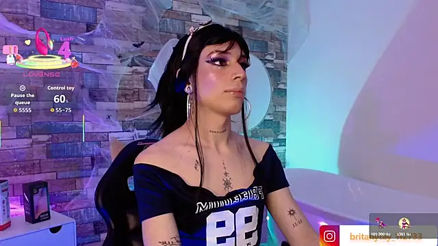 Snapshot of boyfox_tay chatting on 11.22.25 boyfox tay online show from 11.22.25