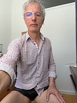 SexyLeon8 online show from 05.01.26