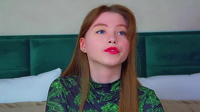 KeiraAsti online show from 09.15.25