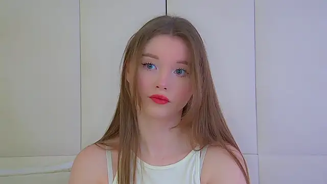 Snapshot of KeiraAsti chatting on 05.11.26 KeiraAsti online show from 05.11.26