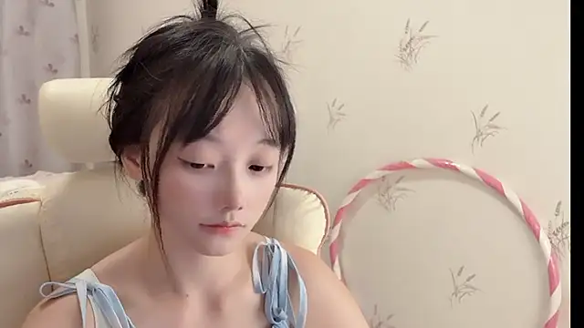 puppy-999 online show from 10.18.25